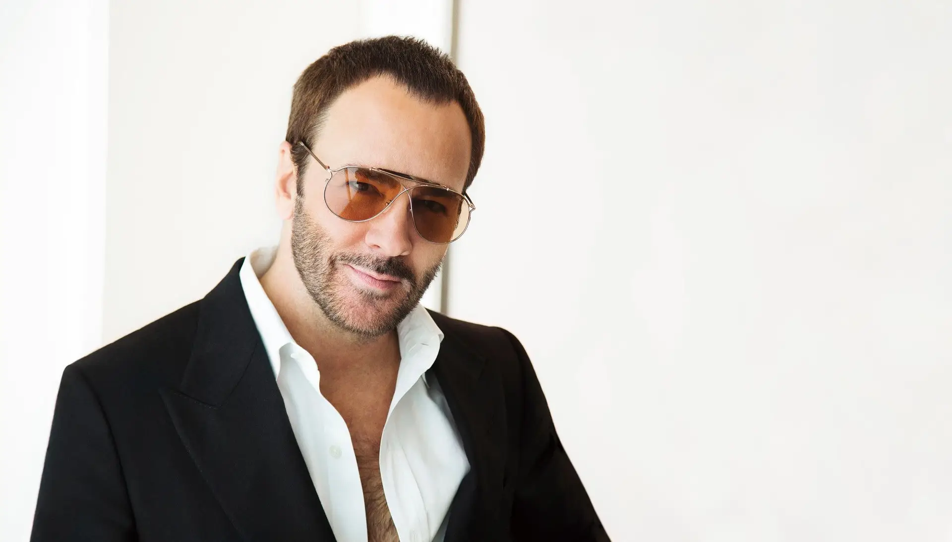 Esta é a história de Tom Ford, um homem da moda e do cinema