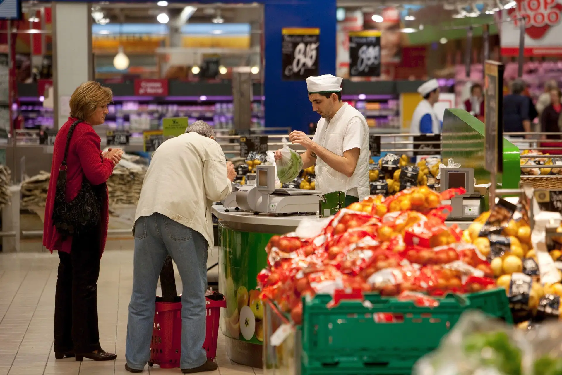 "Não há ruturas nos supermercados. E não razão para alarme", dizem as empresas de distribuição