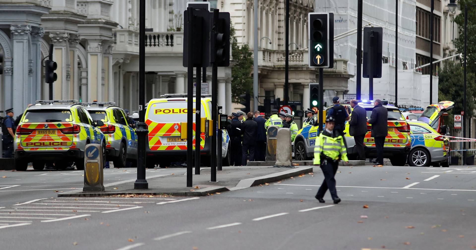 Vários Feridos Em Atropelamento De Automóvel Em Londres Polícia Fala