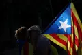 Catalunha à espera da hora H do dia D. Ou não? PSD dá a mão ao Governo na reforma das florestas. Aprender as sí-la-bas e a deixar de torcar os ‘pês’ pelos ‘tês’. Ou como ultrapassar a dislexia