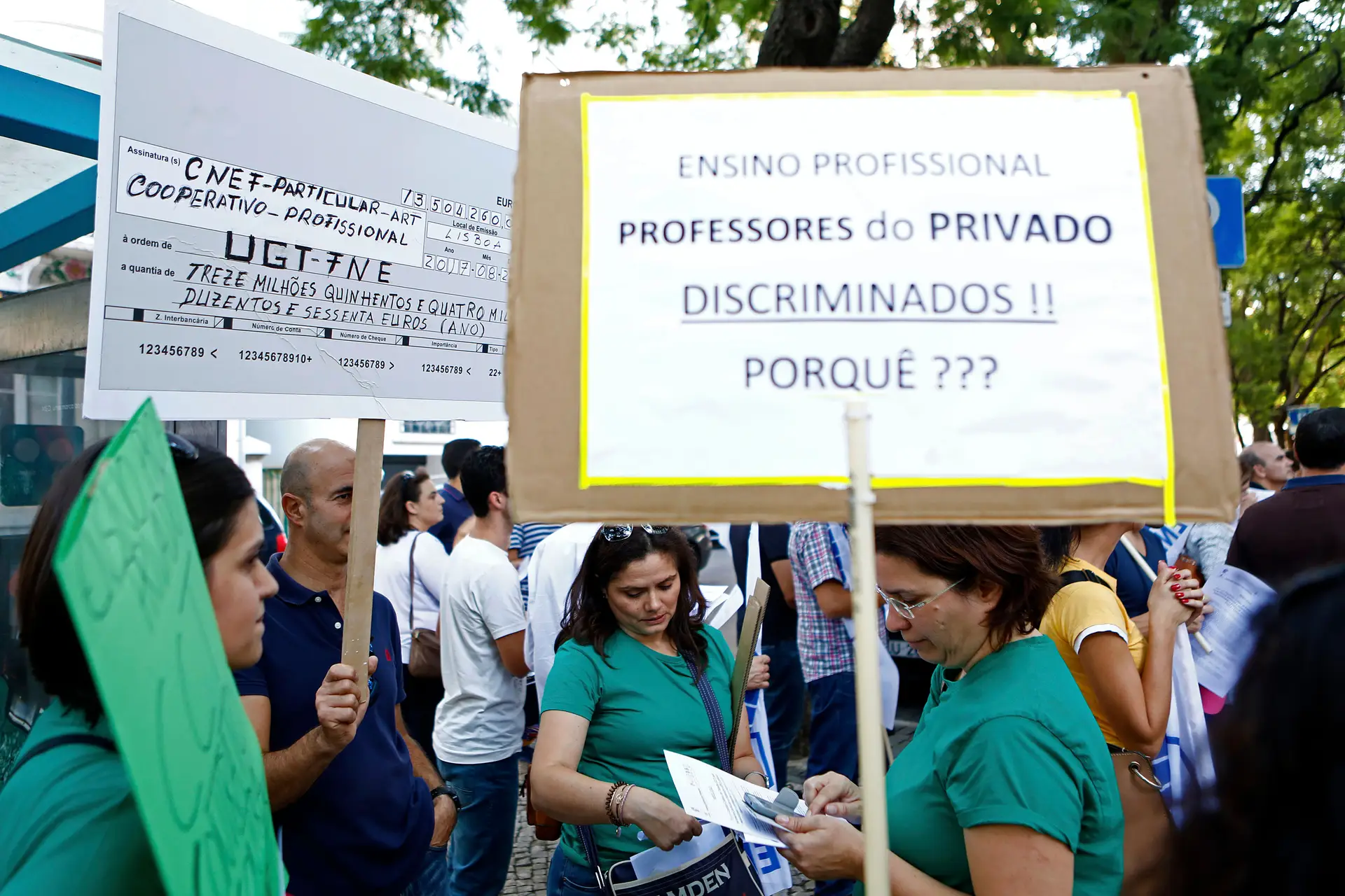 FNE diz que docentes devem dar “resposta forte” ao Governo
