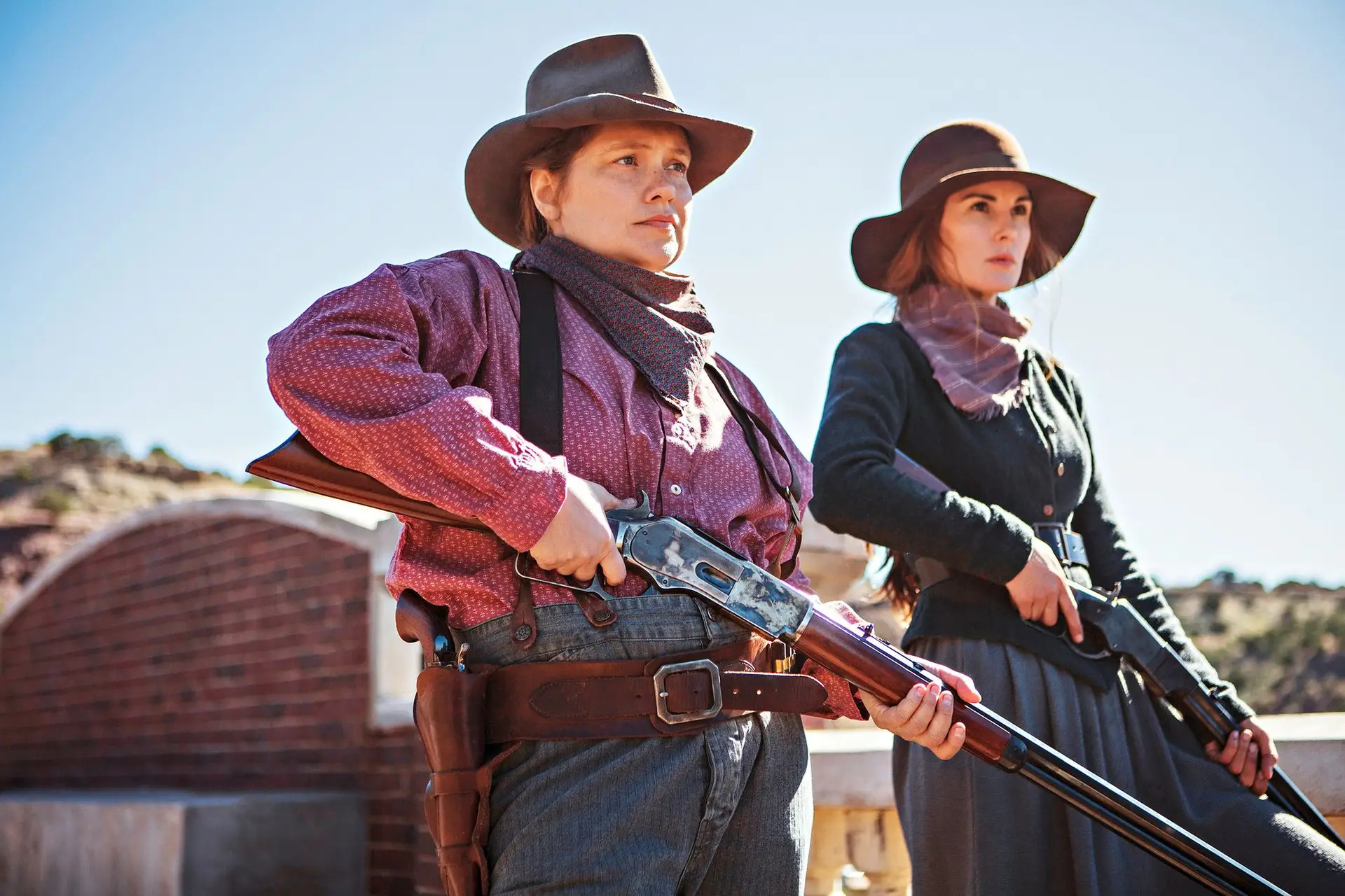 Merritt Wever (Mary Agnes) e Michelle Dockery (Alice Fletcher) em “Sem Deus” 