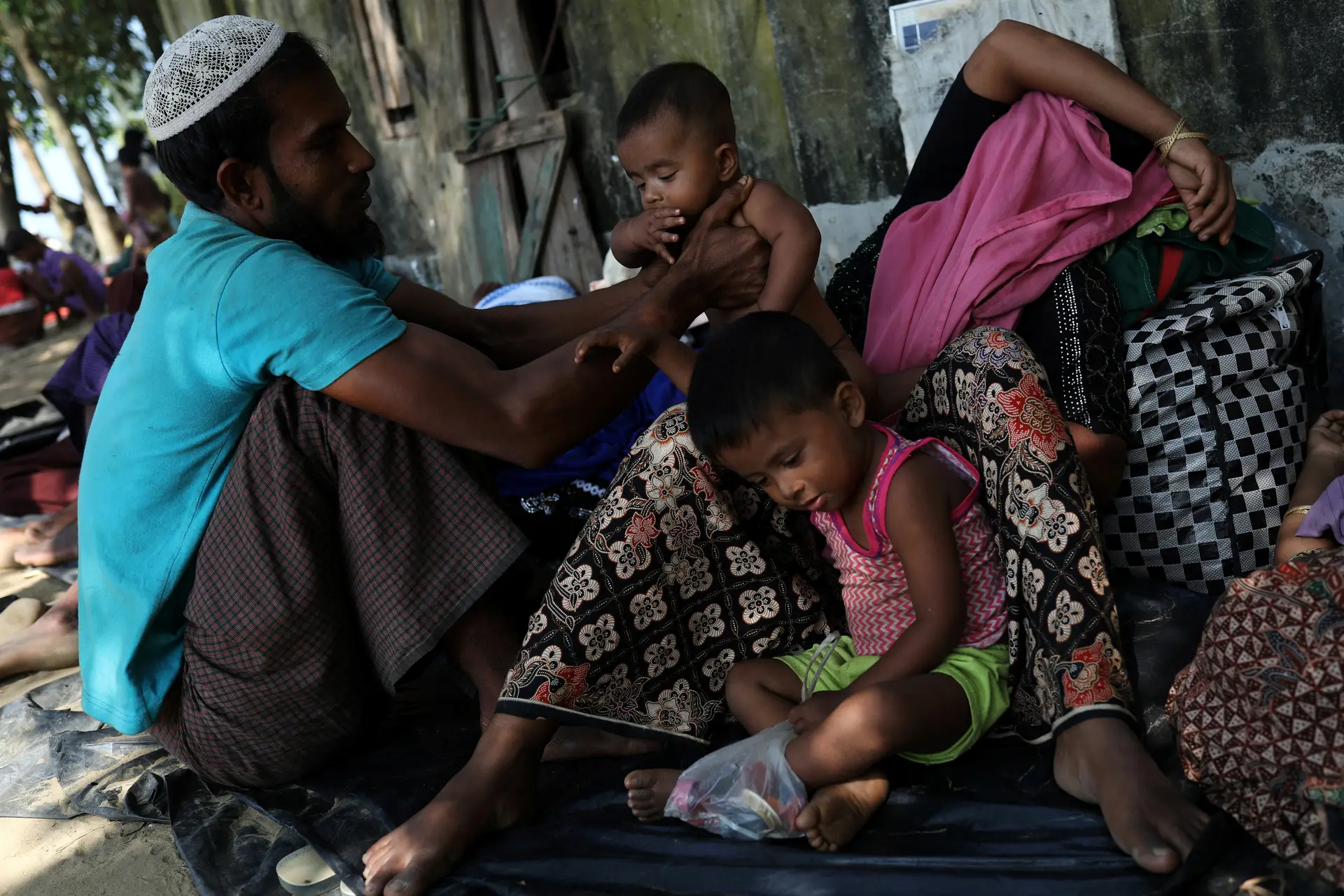 Rohingyas continuam a fugir de Myanmar apesar de acordo de repatriamento