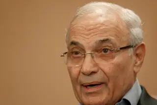 Candidato às presidenciais no Egito impedido de voltar ao país