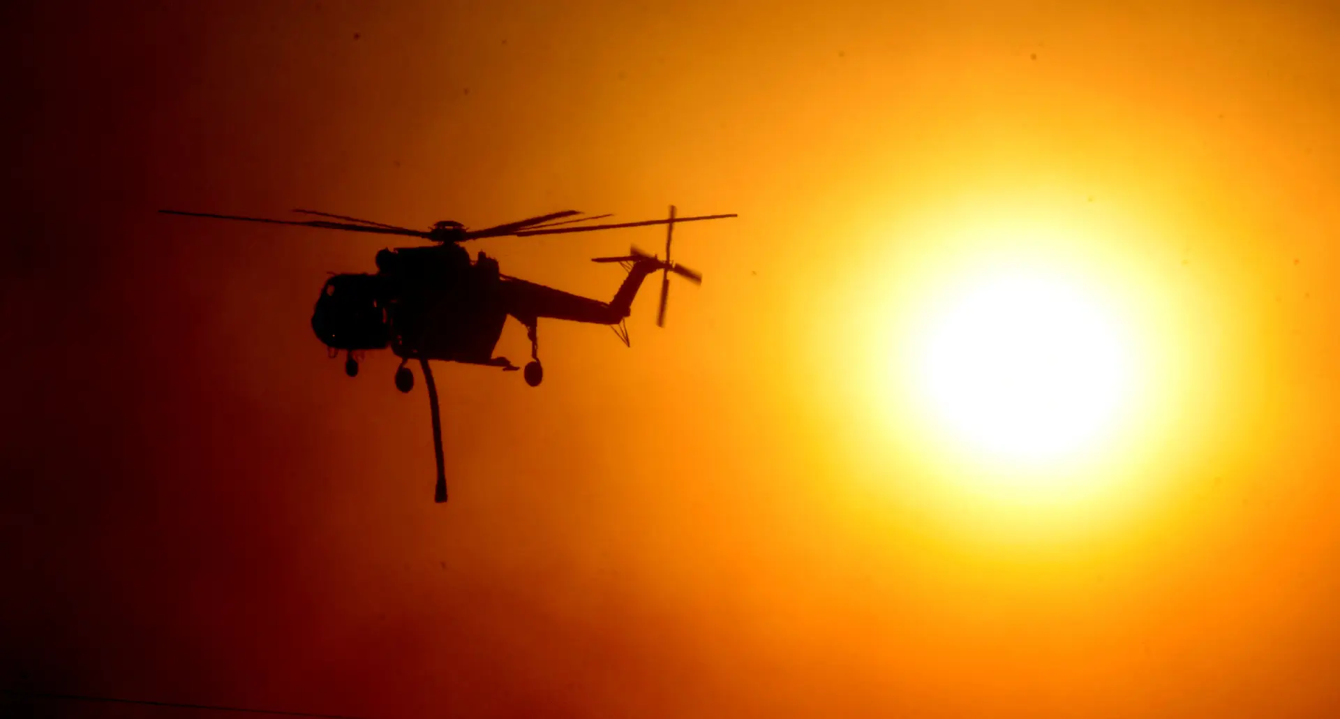 Incêndios destruíram mais de 12 mil estruturas em Los Angeles