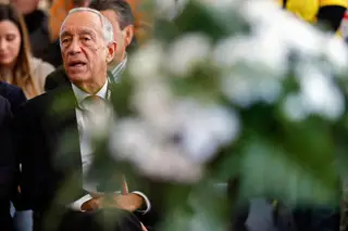 Marcelo internado para operação a hérnia umbilical