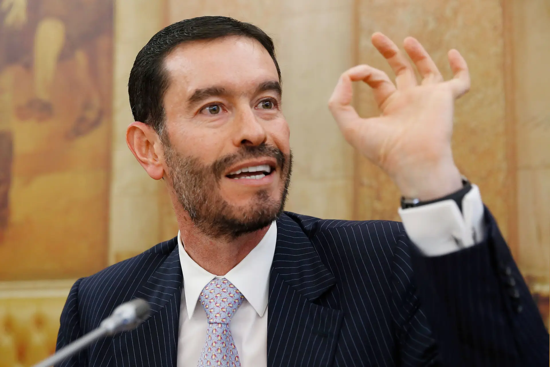 Durante o tempo em que foi deputado, entre 2003 e 2014, Frasquilho foi diretor da Espírito Santo Research