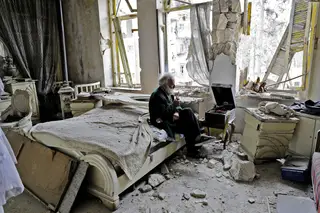 “Quando saio à rua, só vejo velhos e crianças. Os outros estão escondidos”: a guerra, a guerra