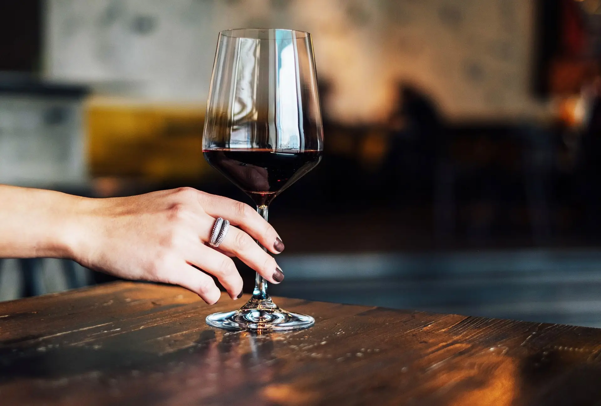 Reduzir o IVA das bebidas na restauração pode retirar quase €400 milhões ao Estado