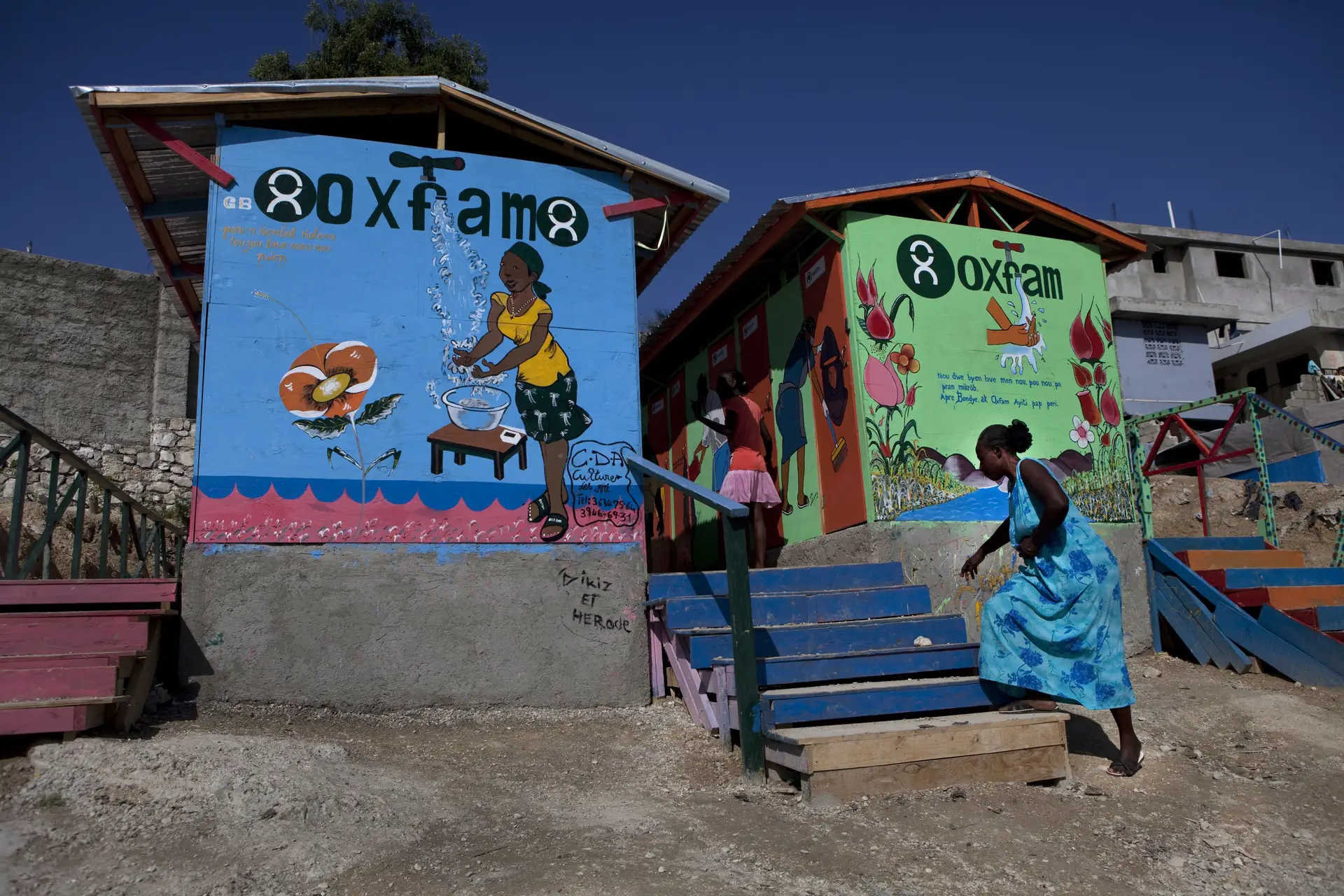 Missão da ONG Oxfam esteve no Haiti em 2011, na sequência do terramoto que abalou Port-au-Prince e que matou entre 220 mil a 300 mil pessoas