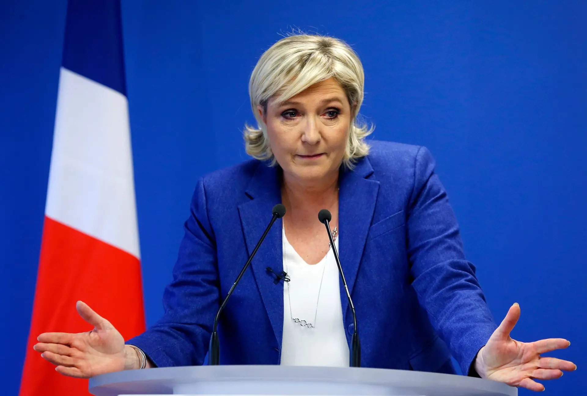 Bloco satisfeito com retirada de convite a  Le Pen