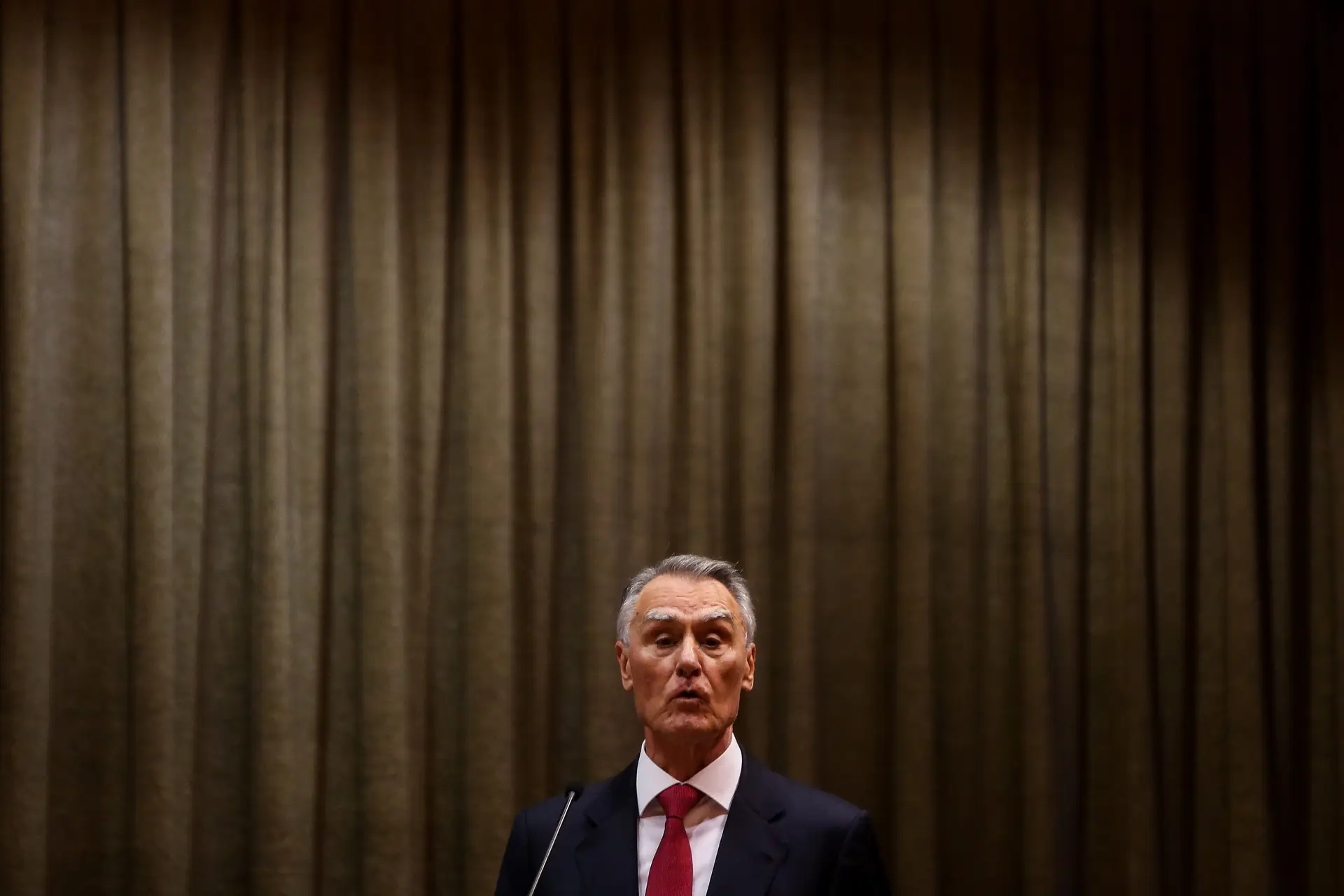Cavaco acusa Costa de "amordaçar" a democracia. E aconselha Rio a não falar do Chega, só do PS