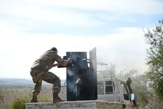 Venda de armas para Médio Oriente aumentou mais do dobro em cinco anos 