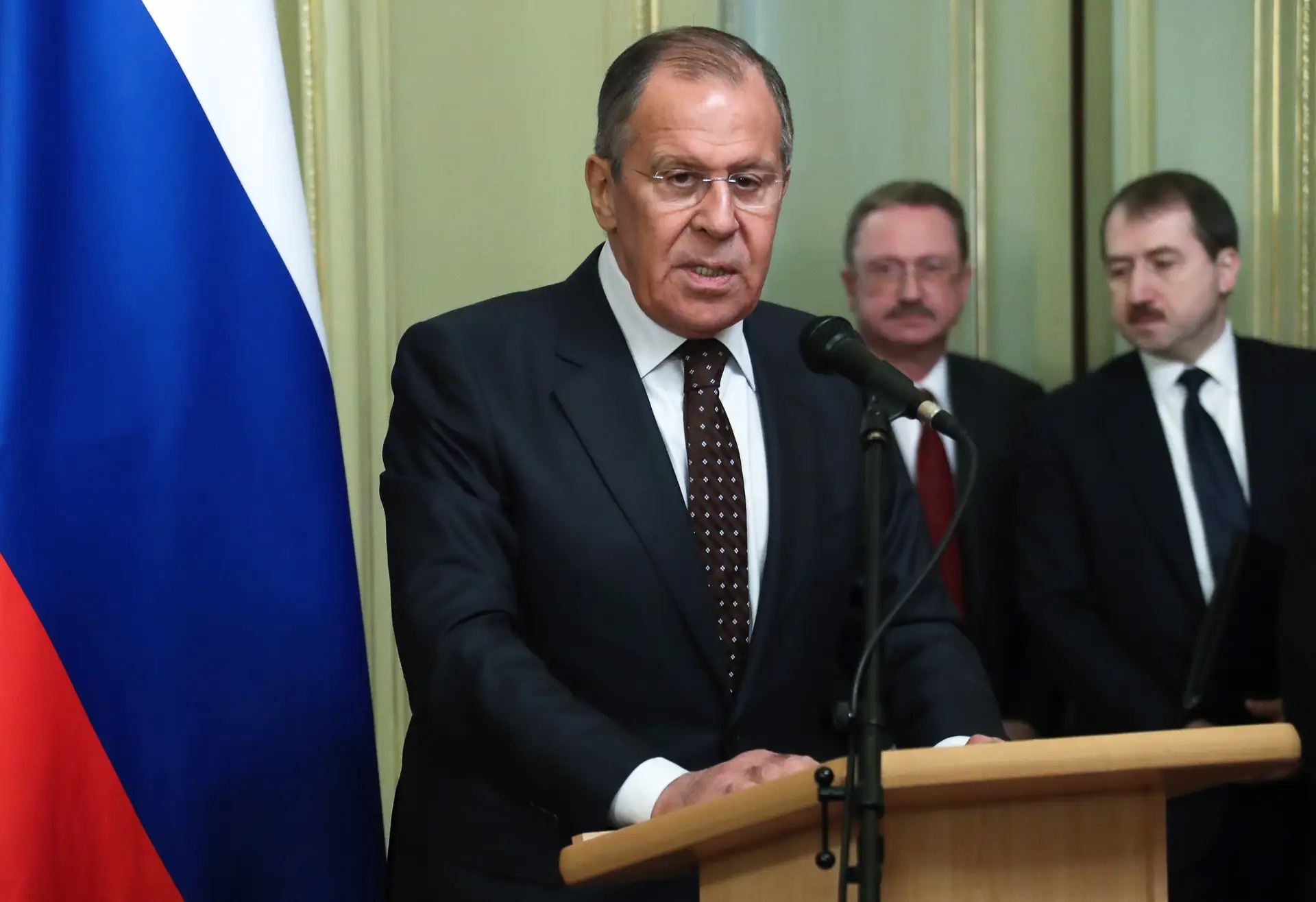 O MNE russo, Sergei Lavrov, em declarações aos jornalistas