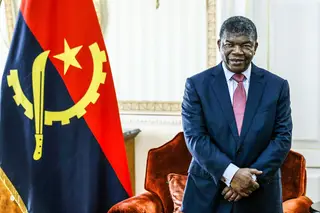 Presidente angolano exonera embaixador em Lisboa