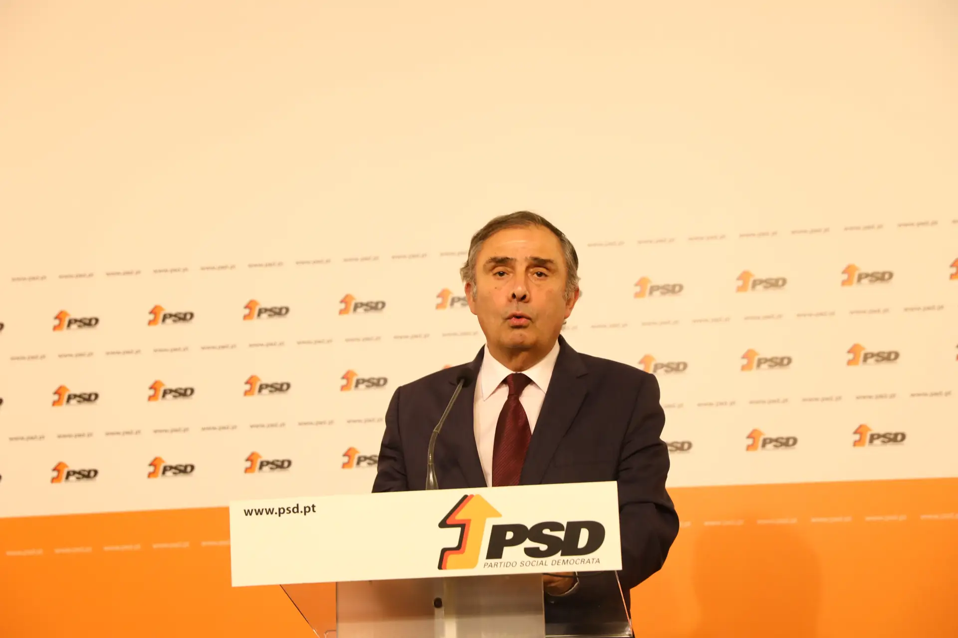 Marques Mendes: “José Silvano perde toda a autoridade com estes maus exemplos”