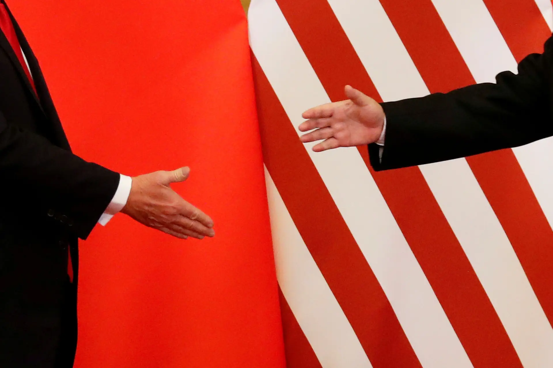 China não fez concessões suficientes para avançar nas negociações comerciais, queixa-se Trump