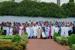 Estudantes raptadas na Nigéria pelo Boko Haram regressaram às famílias