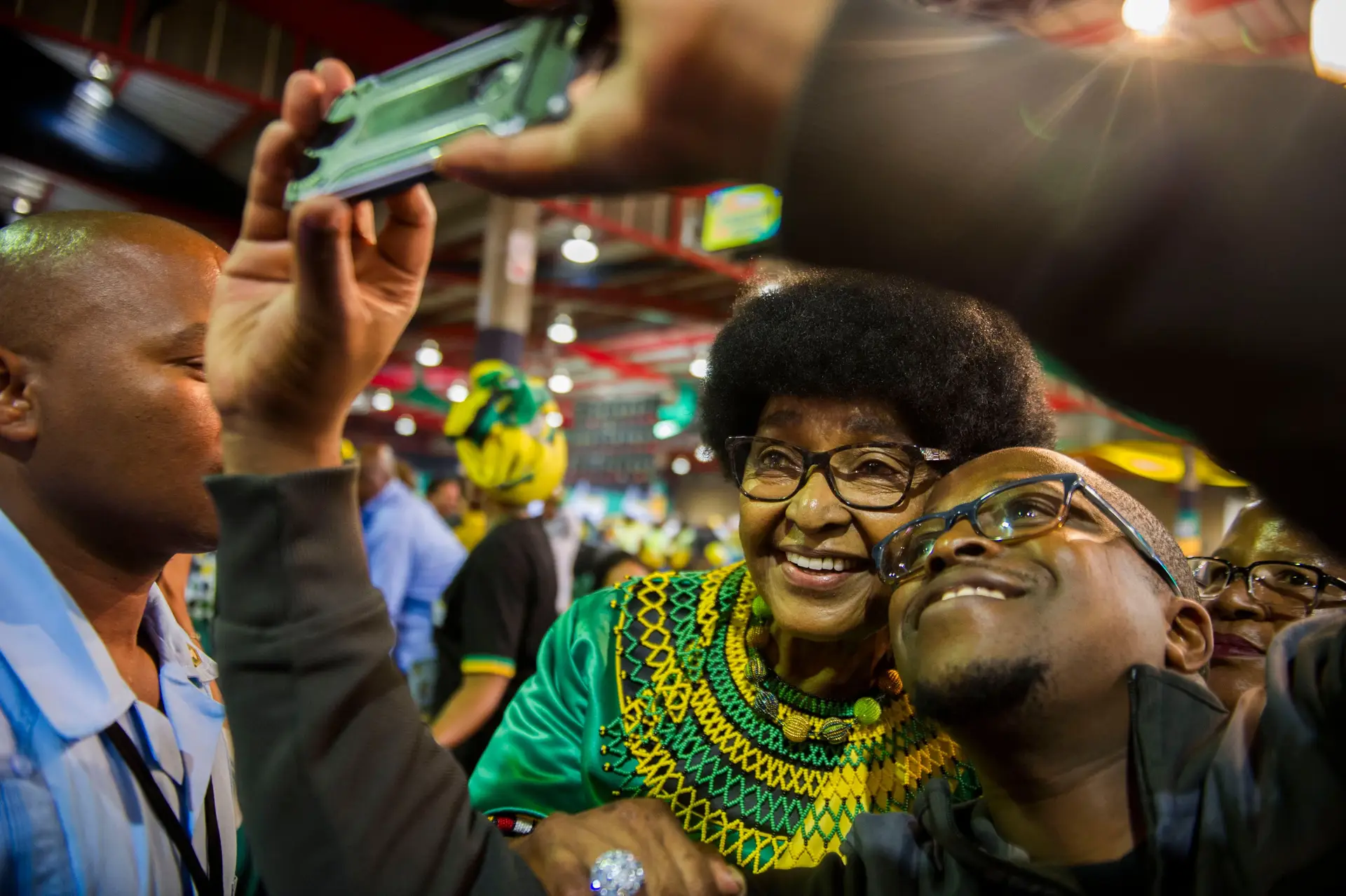 Morreu Winnie Mandela Que Sacrificou A Sua Vida Pela Liberdade Do Pais Expresso morreu winnie mandela que sacrificou
