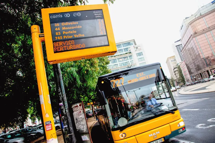 Expresso | Área Metropolitana de Lisboa aprova empresa única de transportes para os 18 concelhos