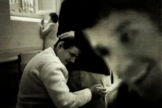 Isabel não foi nem é a menina galinha