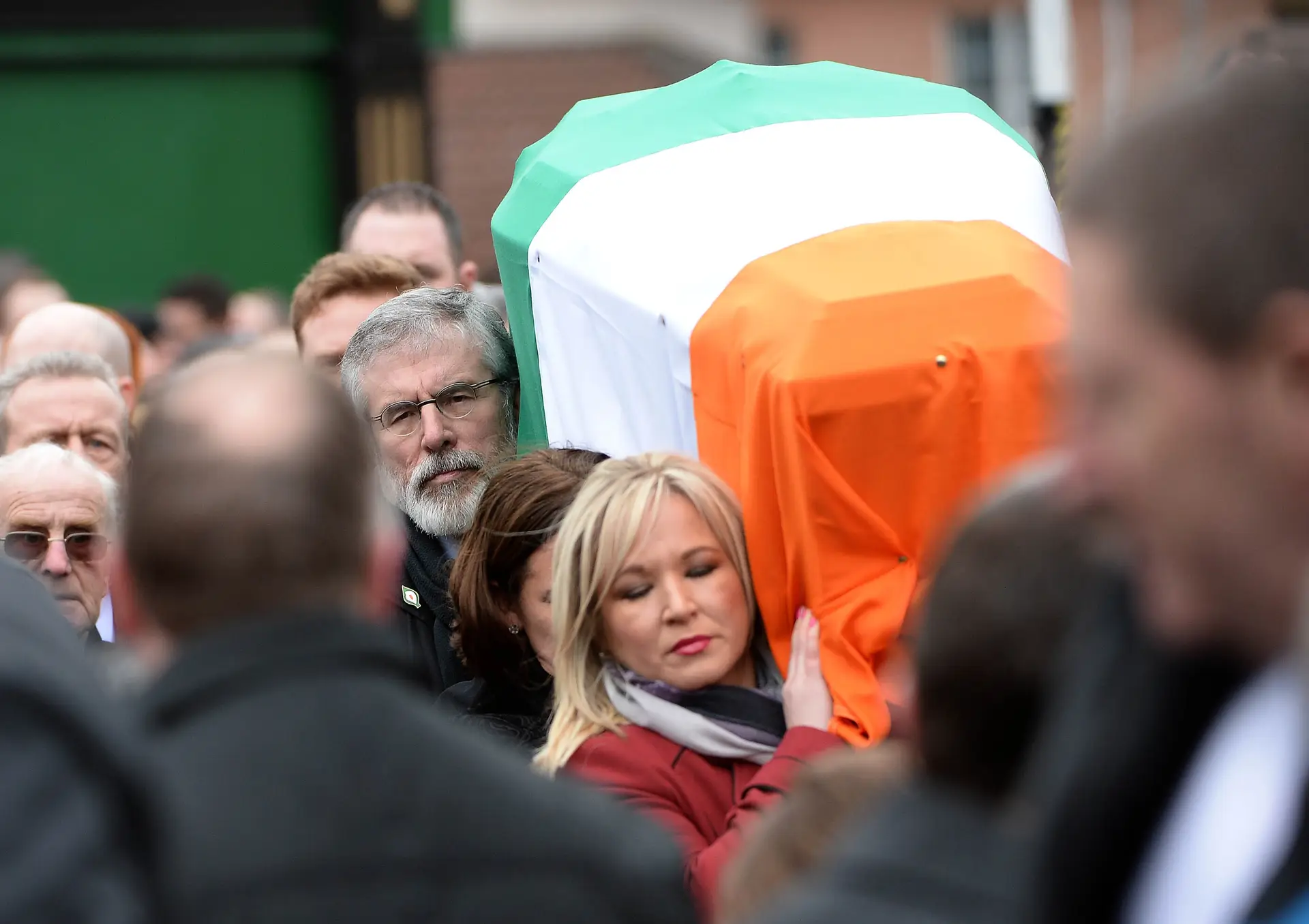 Gerry Adams no funeral do seu companheiro de luta, Martin McGuiness que morreu em 2017