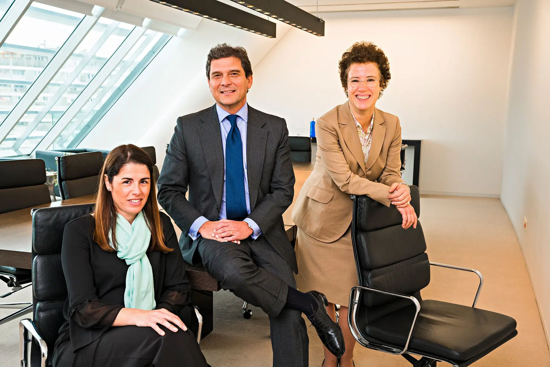 Ana Leite, sócia responsável pela área de private equity,  e os sócios fundadores — Rodrigo Guimarães  e Elizabeth Rothfield 