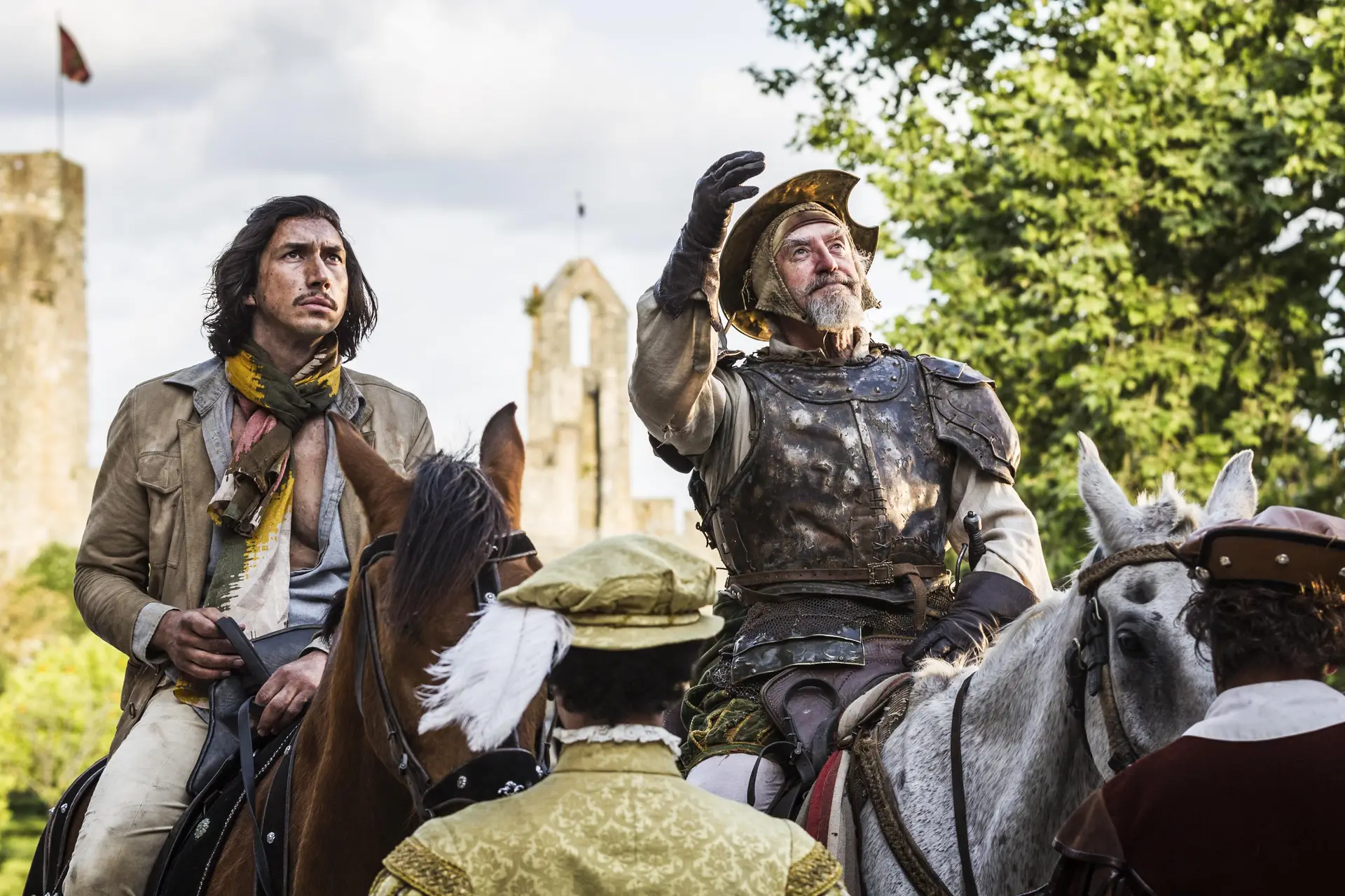 Adam Driver e Jonathan Pryce em "O Homem Que Matou Dom Quixote", de Terry Gilliam