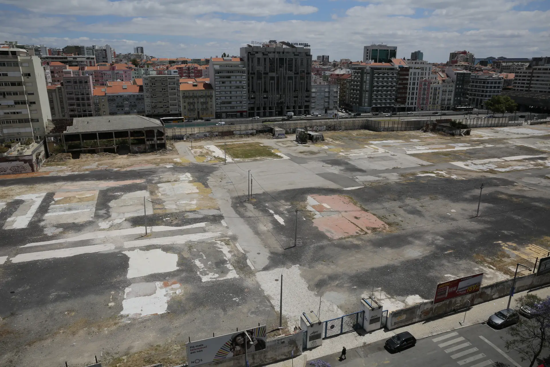 Ex-Feira Popular de Lisboa alimenta 700 fogos de renda acessível em Entrecampos