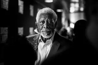 “Tentava levantar-me a saia, perguntava-me se estava a usar roupa interior”: Morgan Freeman acusado de assédio por oito mulheres