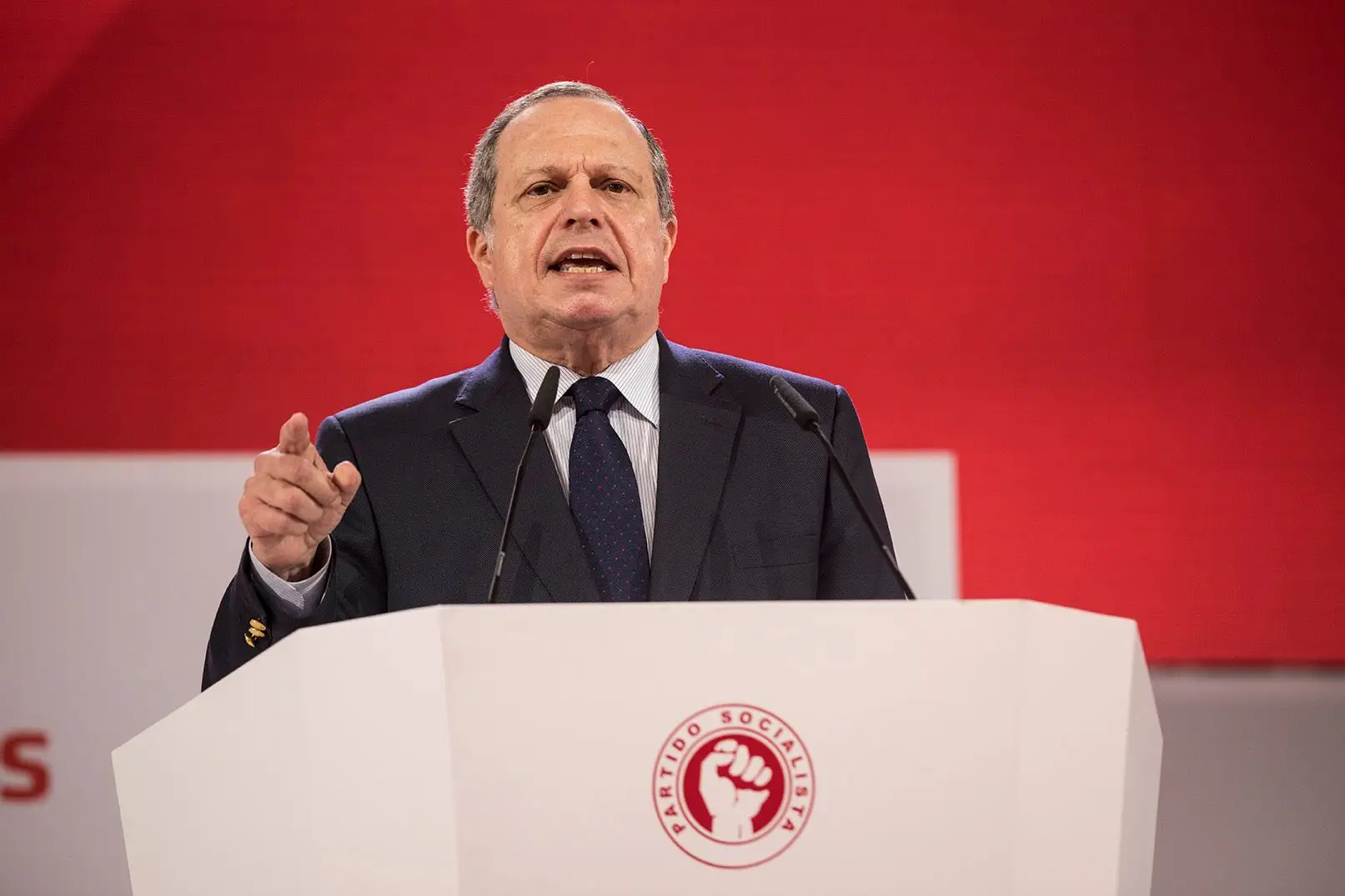 Carlos César no congresso do PS, a 26 de abril de 2018, na Batalha