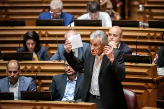 Parlamento aprova apoio a sócios-gerentes independentemente do valor da faturação