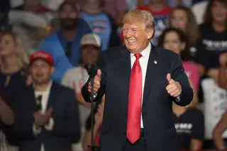 “Qualquer um que faça negócio com o Irão, não fará com os EUA”, garante Trump