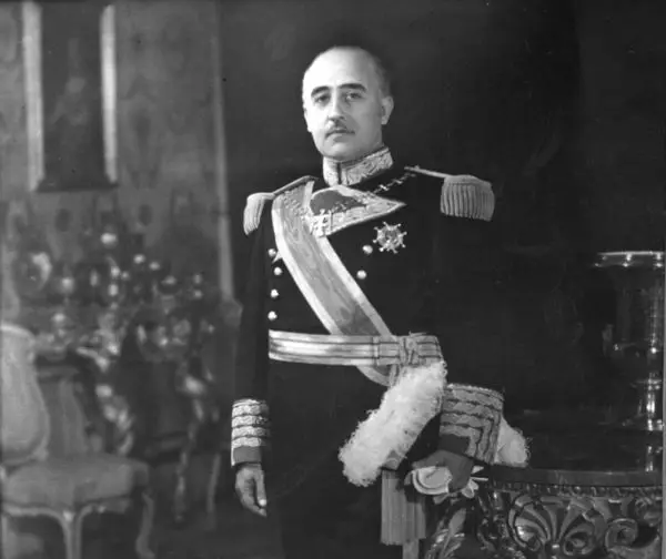 Família de Franco promete lutar com tudo para travar exumação do corpo do ditador