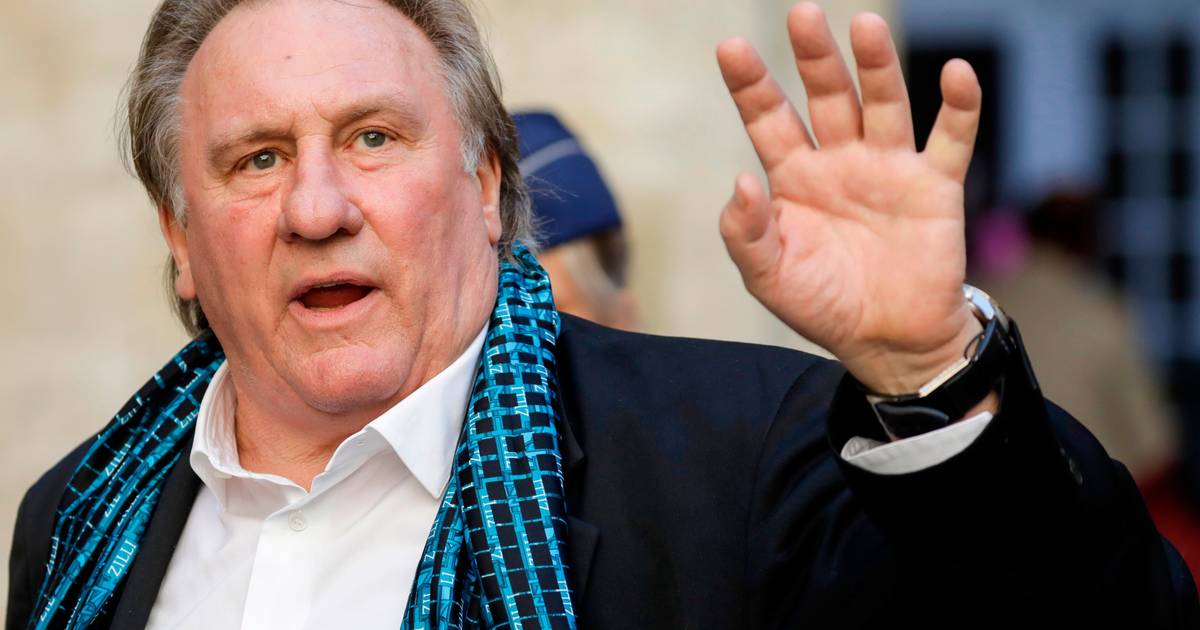 Gérard Depardieu condenado a 18 meses de prisão com pena suspensa por agressão sexual