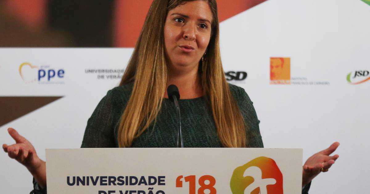 Margarida Balseiro Lopes, a ministra mais nova fica com a Juventude e com a Modernização