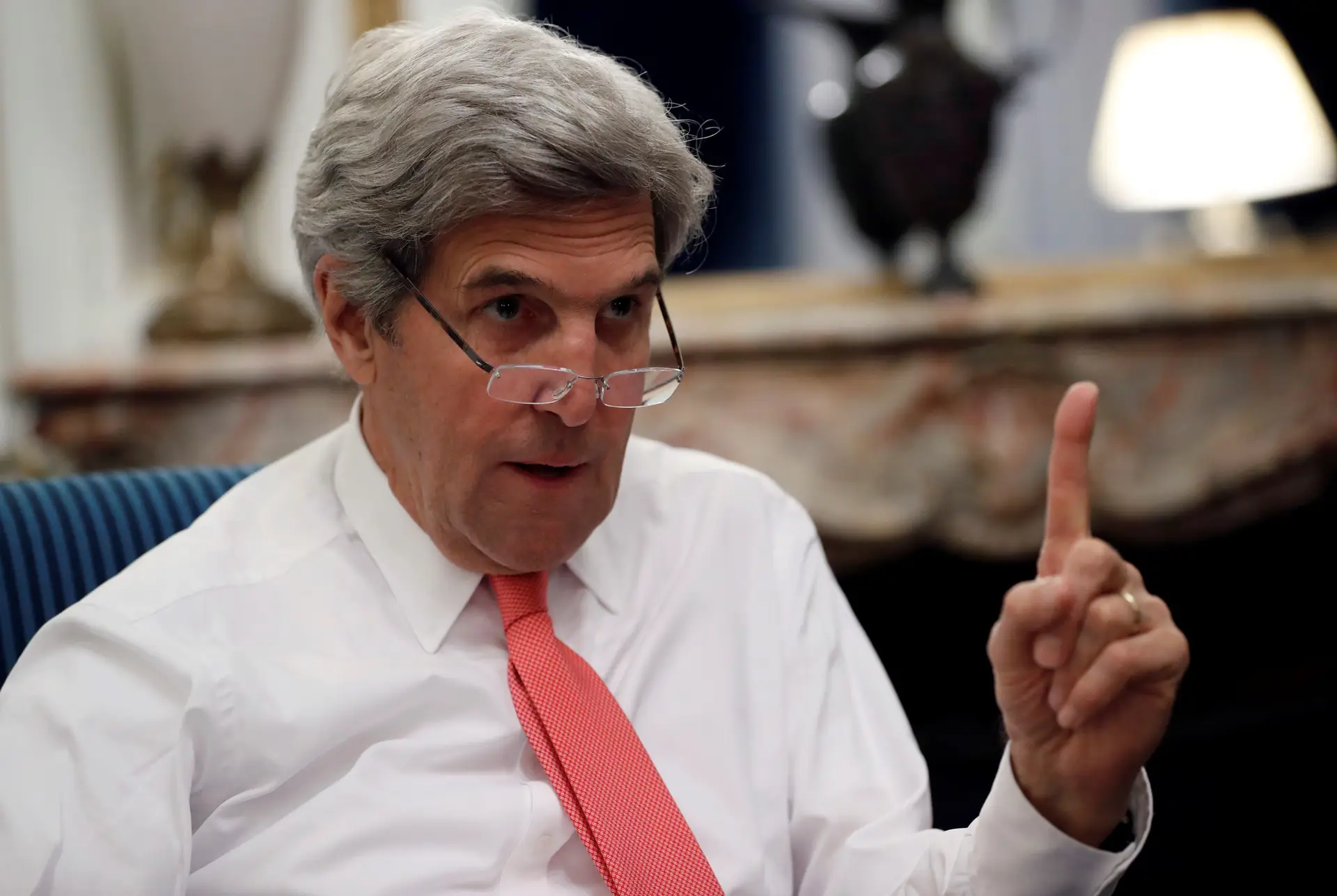 Trump, segundo John Kerry: “A maturidade de um miúdo de 8 anos e a insegurança de uma adolescente”