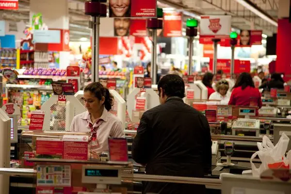 10 coisas que precisa de saber para decidir se quer comprar um bocadinho do Continente