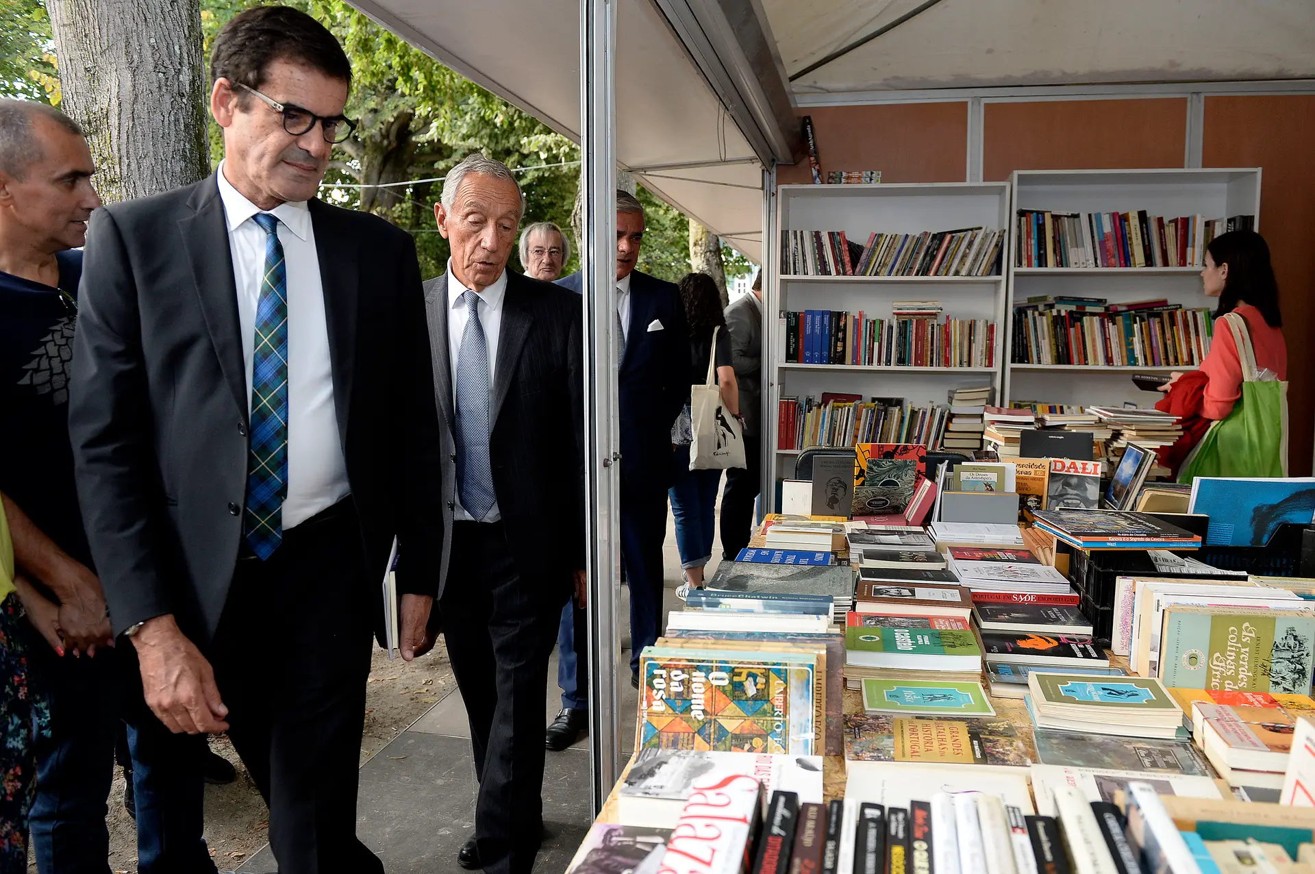 Rui Moreira com Marcelo Rebelo de Sousa na Feira do Livro do Porto