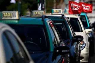 Polícia deteve cinco taxistas por crime de especulação em Lisboa