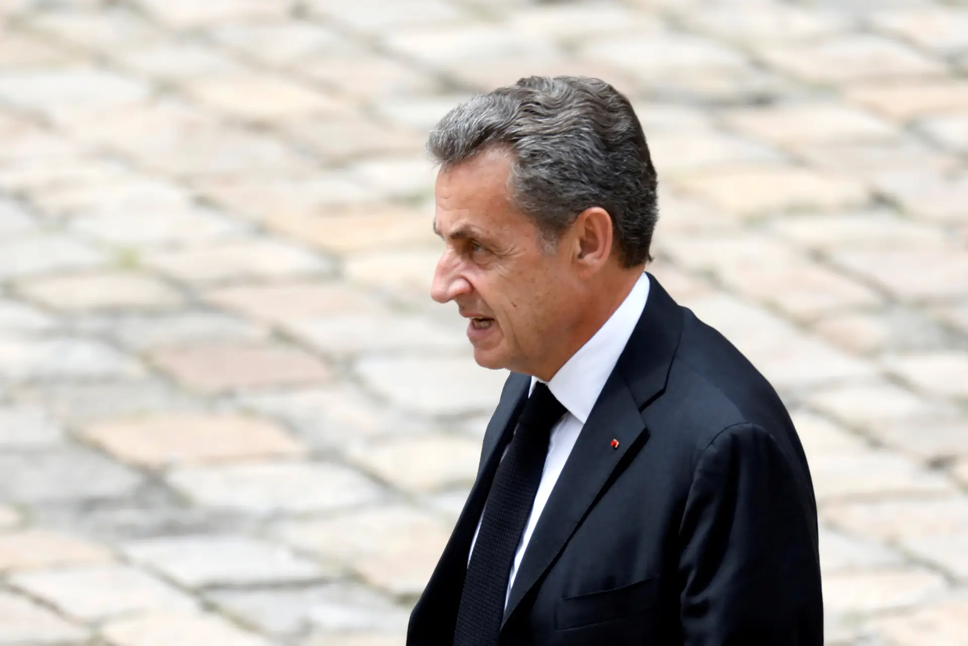 Sarkozy condenado por corrupção ativa e tráfico de influências