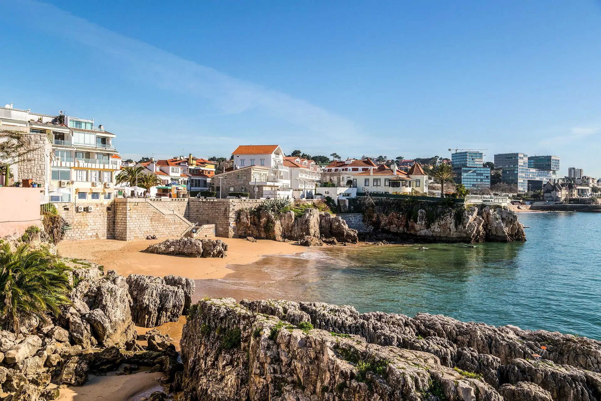 Venderam-se menos casas em 2023, mas os preços subiram, chegando a duplicar em Cascais, aponta a imobiliária Engel & Völkers