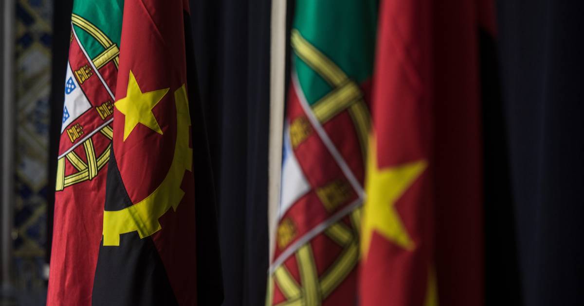 Portugal aumenta linha de financiamento para Angola para 2000 milhões de euros