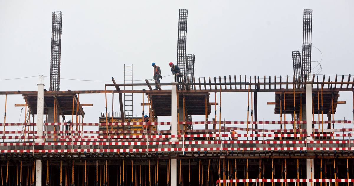 Mão de obra impulsiona subida dos custos de construção de habitação nova