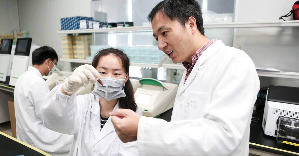 Cientista chinês que criou primeiros bebés geneticamente modificados retoma investigação