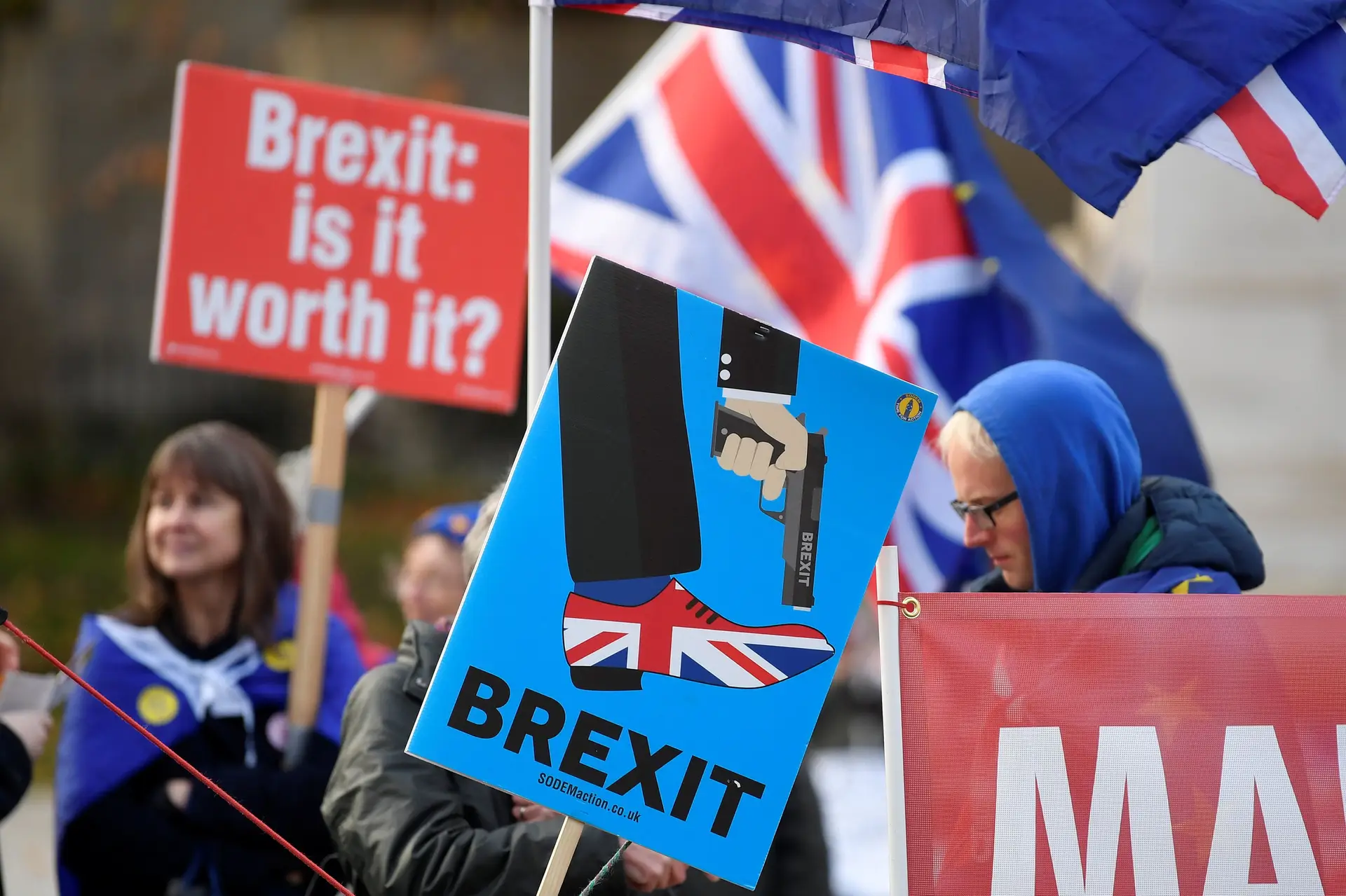 ‘Brexit’ vai mexer com a economia portuguesa? Gestores dizem ‘nim’