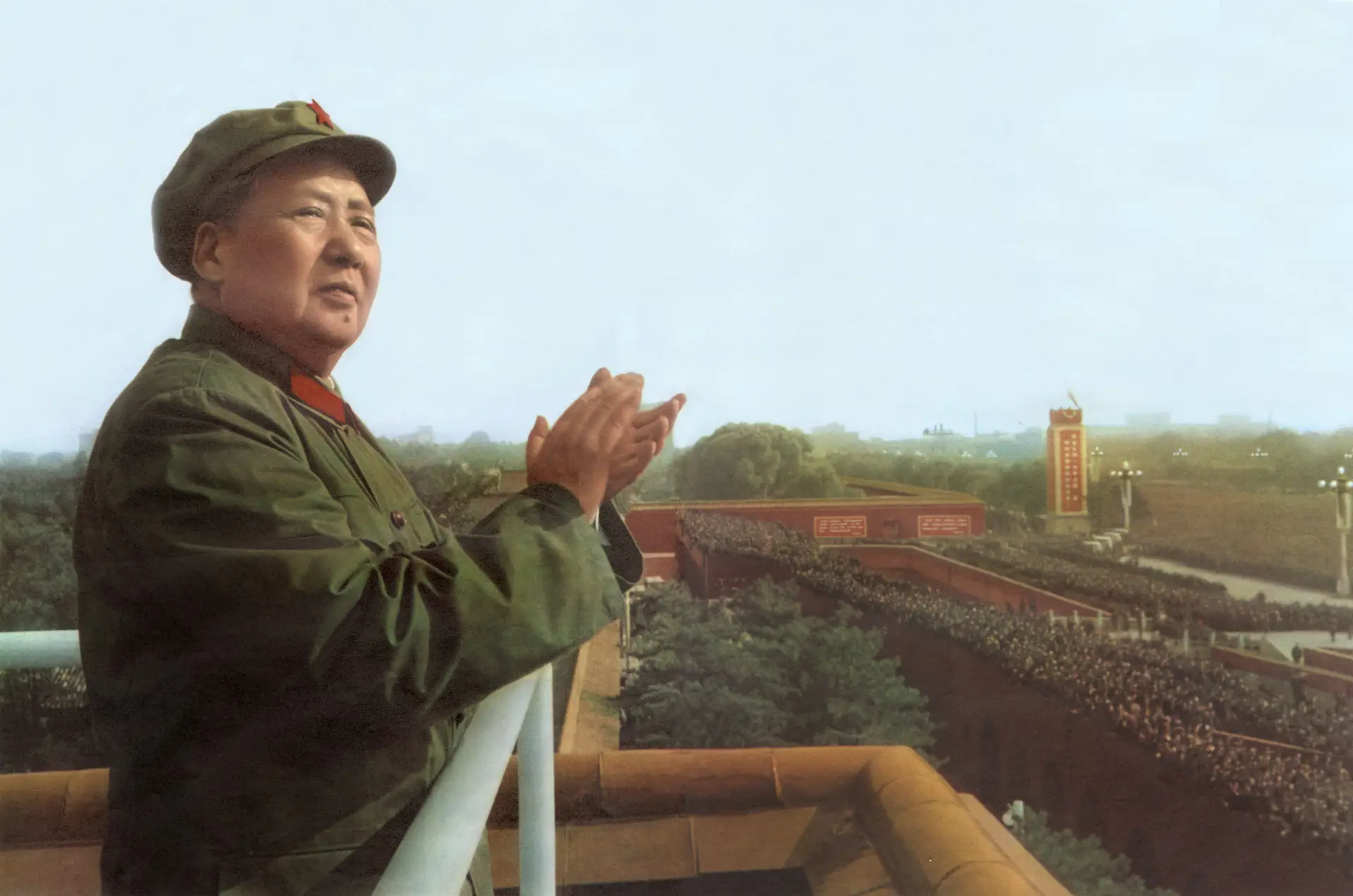 Polícia chinesa detém conhecido marxista da Universidade de Pequim no aniversário de Mao