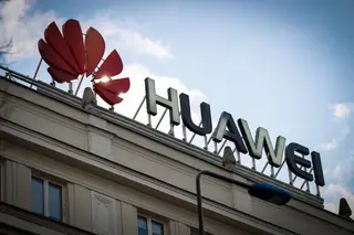 Huawei admite quebra de receitas superior a €26 mil milhões
