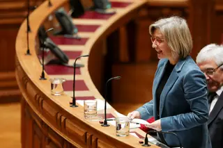 A ministra Marta Temido abriu caminho à esquerda <span class="creditofoto">Foto Tiago Petinga/Lusa</span>