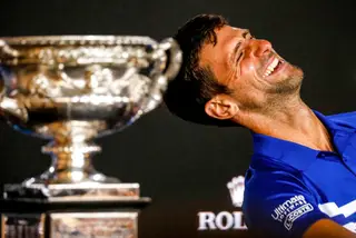 Novak Djokovic conquistou o 15º torneio do Grand Slam da carreira e ultrapassou outra lenda do ténis, Pete Sampras <span class="creditofoto">Foto Reuters</span>